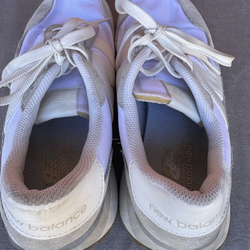 Size‎ W10/M8.5 - New Balance 237 Sneaker White And Gray Retro Classic, GUC